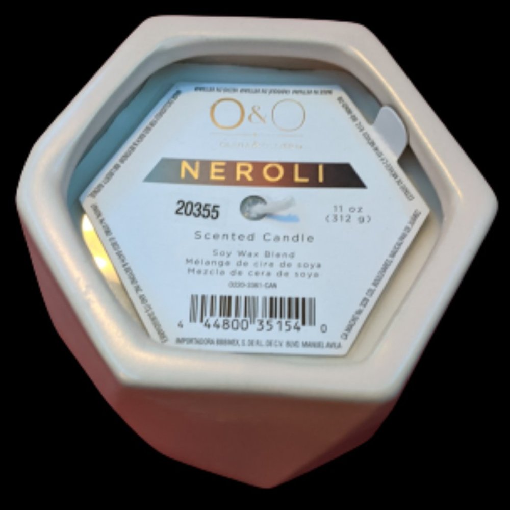 Olivia & Oliver 11 oz Soy Candle - Neroli